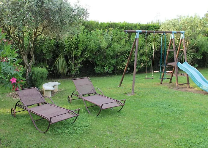 Gites Maisons De Vacances Domaine La Chamade Carpentras