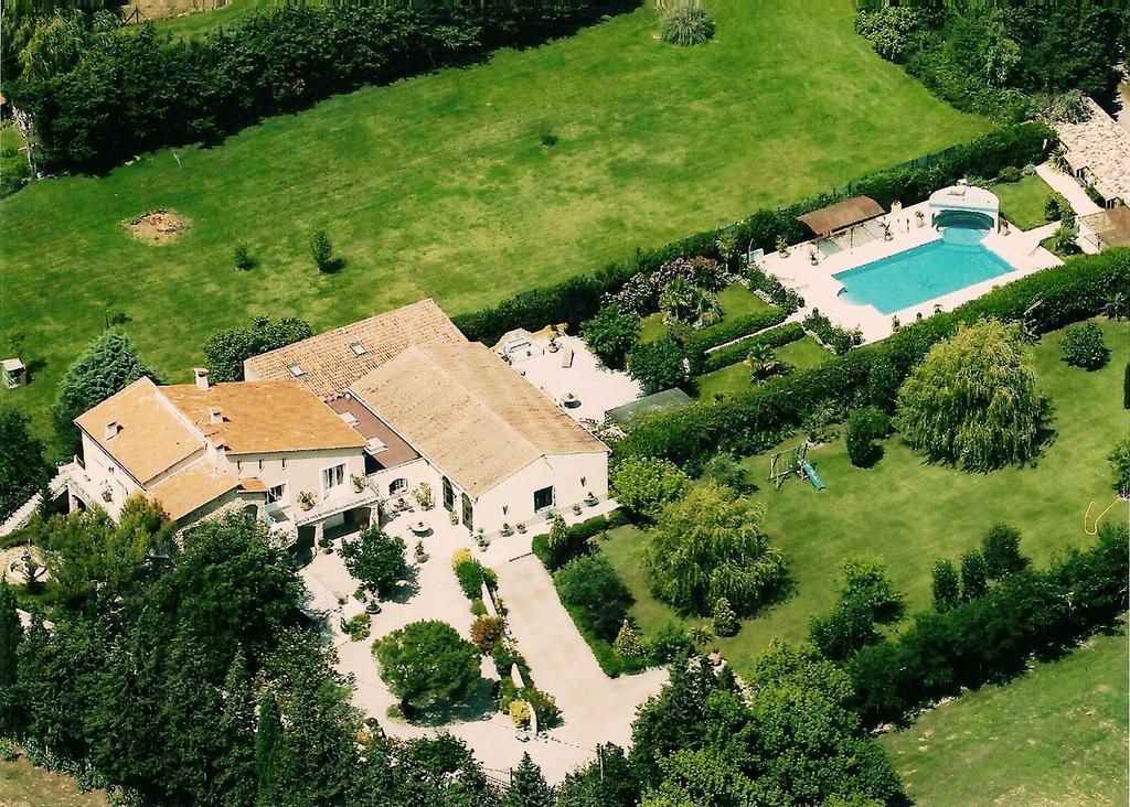 Gites Maisons De Vacances Domaine La Chamade Carpentras Holiday home *