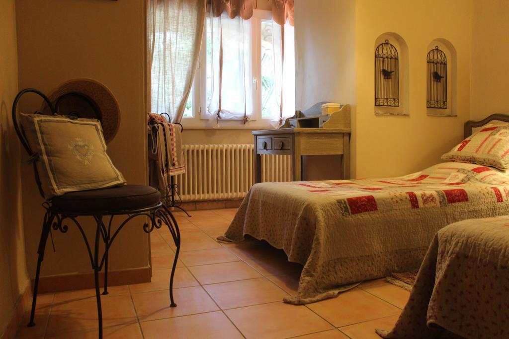 Holiday home Gites Maisons De Vacances Domaine La Chamade Carpentras
