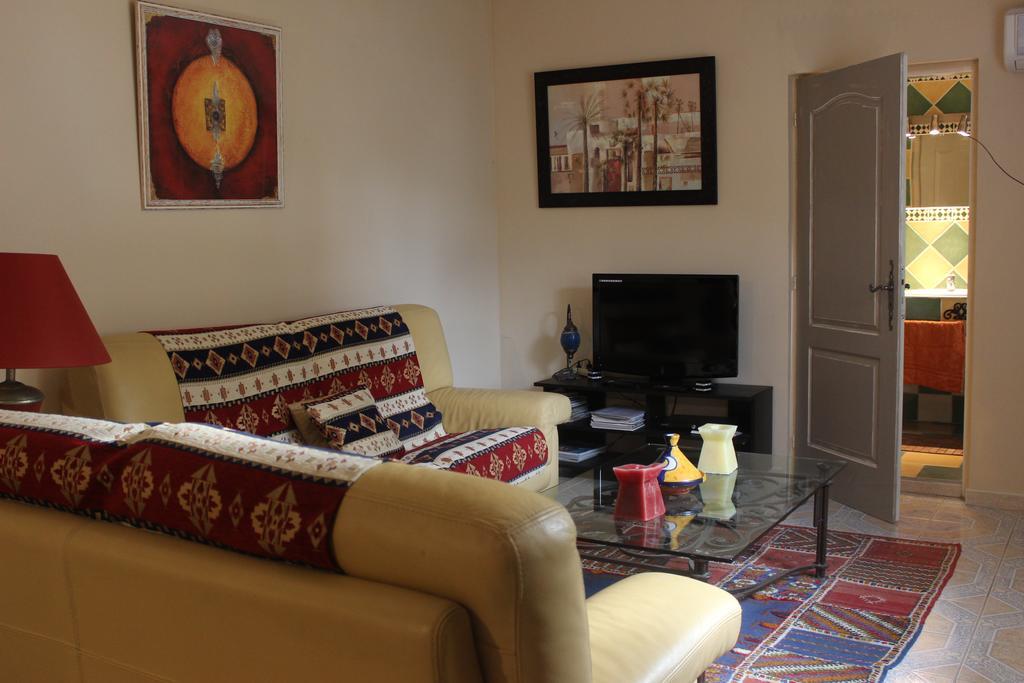 Gites Maisons De Vacances Domaine La Chamade Carpentras Holiday home Carpentras