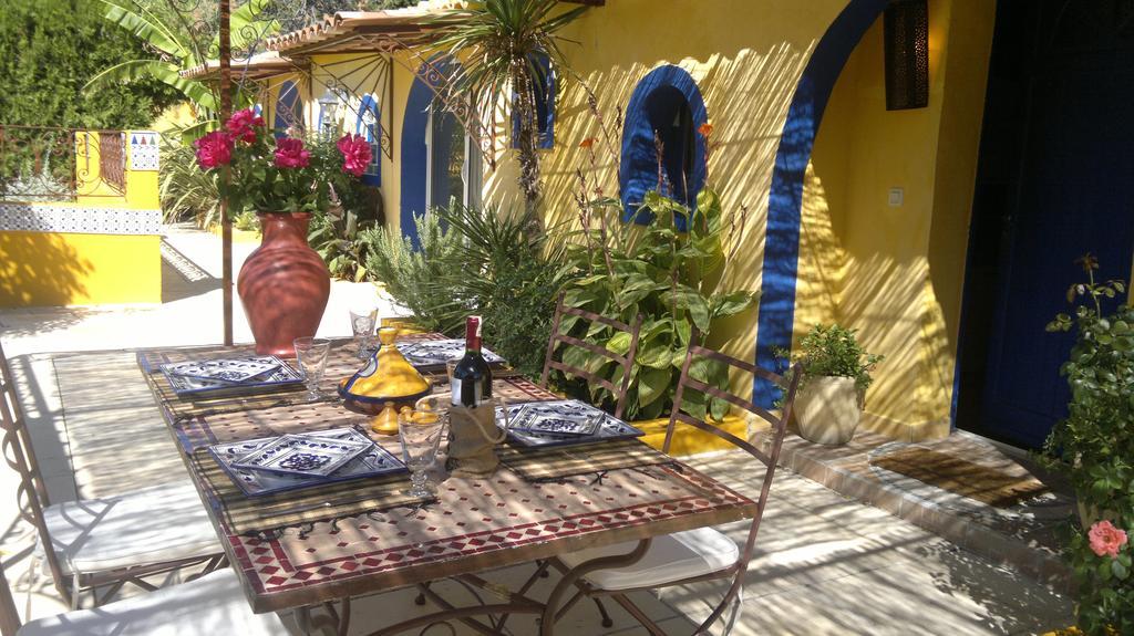 Gites Maisons De Vacances Domaine La Chamade Carpentras Holiday home *