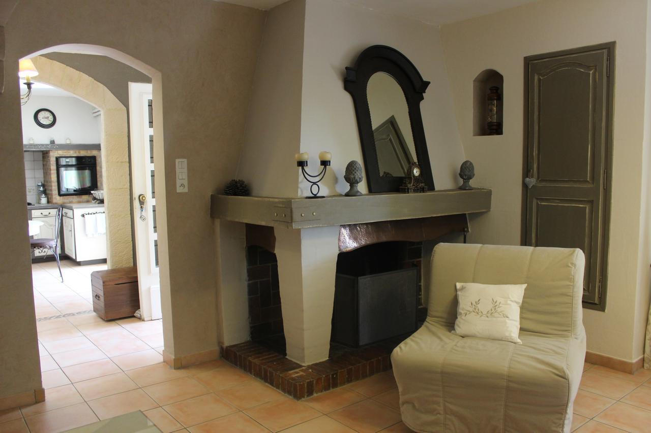 Gites Maisons De Vacances Domaine La Chamade Carpentras Holiday home *