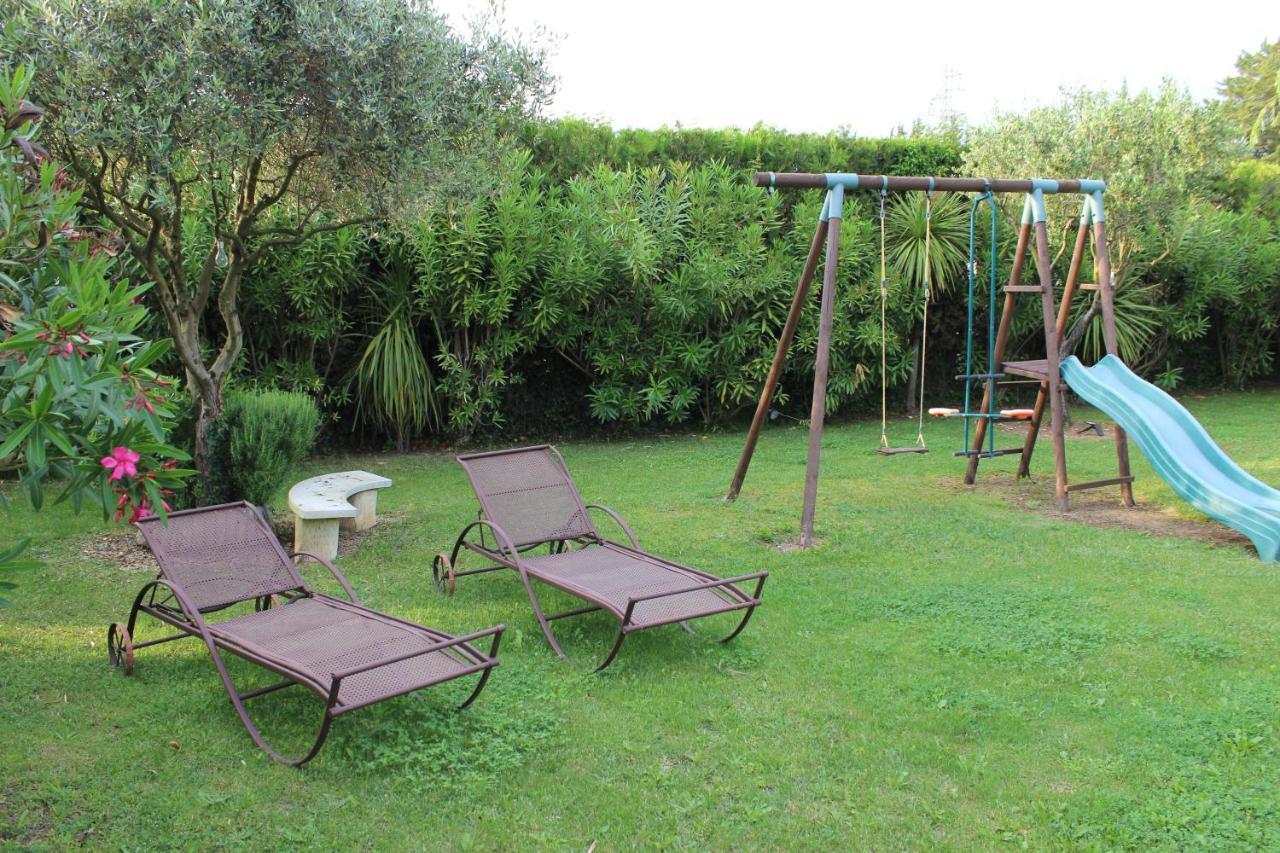 Gites Maisons De Vacances Domaine La Chamade Carpentras Holiday home *